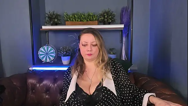 Snapshot of JesiaFoxi chatting on January 2025 11:41:02 AM JesiaFoxi online show from January 2025 11:41:02 AM
