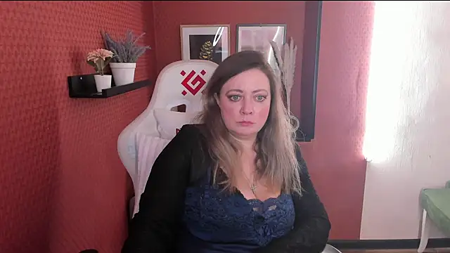 Snapshot of JesiaFoxi chatting on January 2025 02:43:01 PM JesiaFoxi online show from January 2025 02:43:01 PM