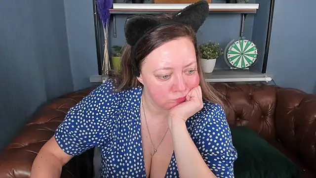 Snapshot of JesiaFoxi chatting on January 2025 11:02:02 AM JesiaFoxi online show from January 2025 11:02:02 AM