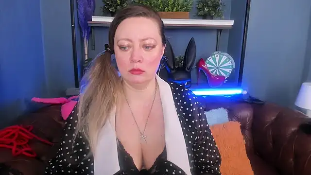 Snapshot of JesiaFoxi chatting on February 2025 12:36:01 PM JesiaFoxi online show from February 2025 12:36:01 PM