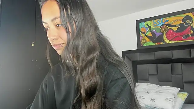 tatiana valencia online show from February 2025 03:08:01 PM