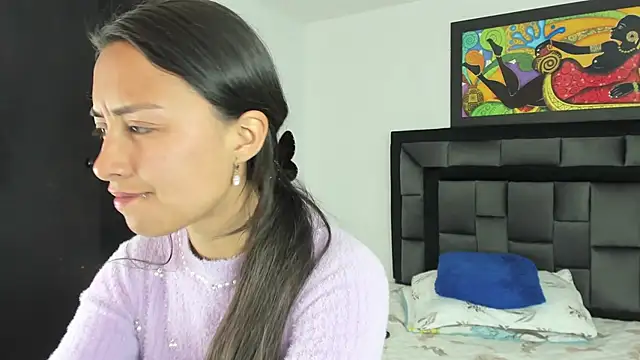 tatiana valencia online show from February 2025 12:34:02 PM