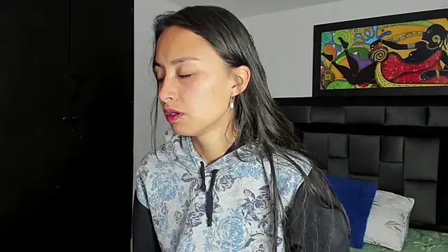 tatiana valencia online show from February 2025 12:31:01 PM