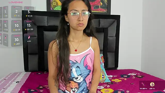 tatiana valencia online show from March 2025 06:21:02 PM