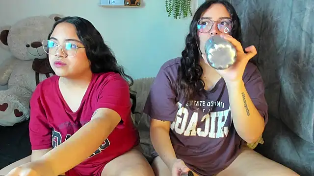 maddie-and-chelsea- online show from January 2026 03:59:01 PM