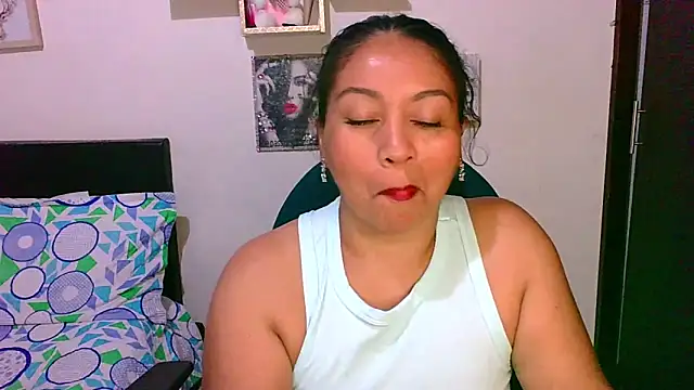 zaray bella online show from January 2026 10:30:02 PM