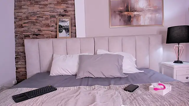 lyzzi smith01 online show from October 2025 07:58:02 PM