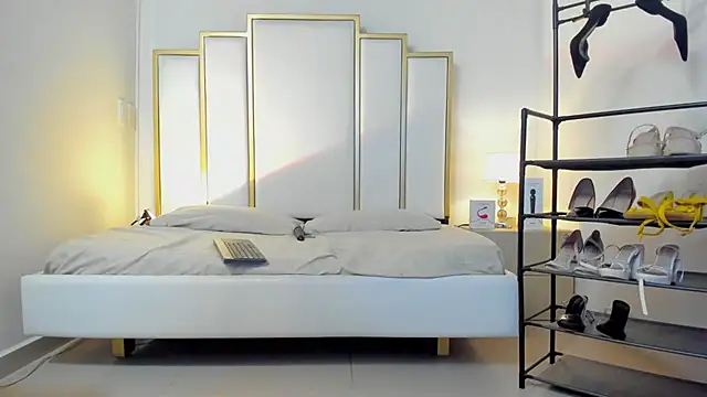 Snapshot of Abycollins chatting on January 2025 02:03:02 AM Abycollins online show from January 2025 02:03:02 AM