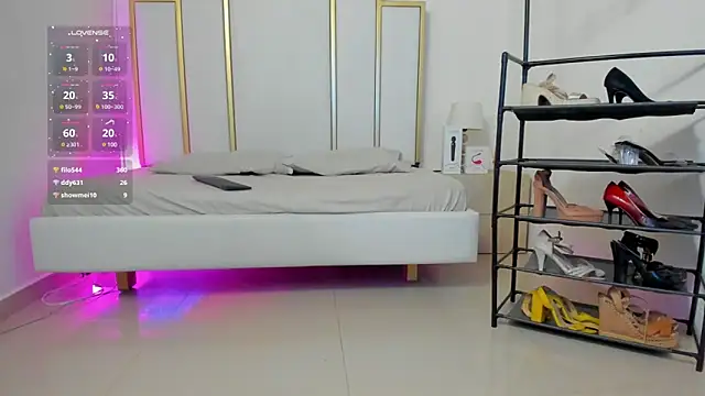 Snapshot of Abycollins chatting on March 2025 10:42:01 PM Abycollins online show from March 2025 10:42:01 PM