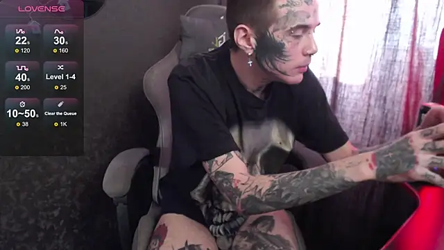 lonelycrystal online show from February 2025 10:12:01 AM