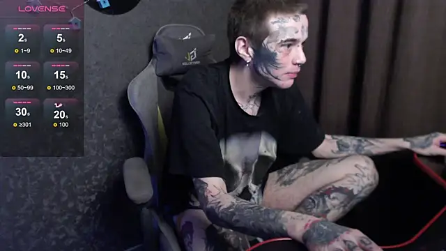 lonelycrystal online show from March 2025 12:57:02 PM