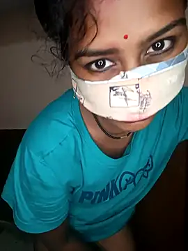 juhi06 online show from April 2026 06:12:02 PM