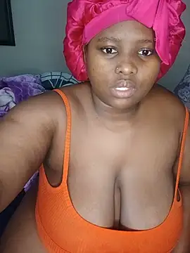 Snapshot of queenxdede chatting on May 2026 03:57:02 AM queenxdede online show from May 2026 03:57:02 AM