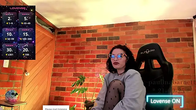 Snapshot of paulinabarnett- chatting on September 2025 05:36:02 PM paulinabarnett- online show from September 2025 05:36:02 PM