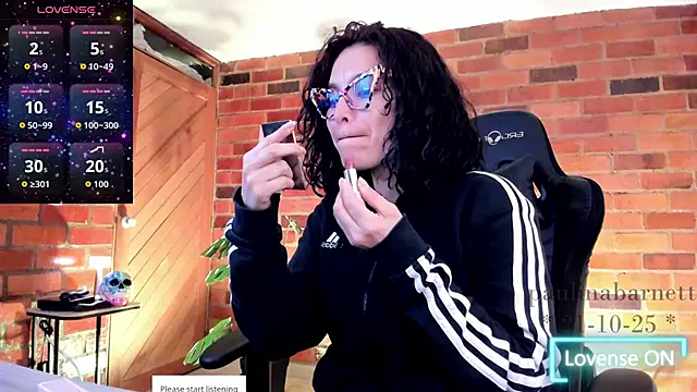 Snapshot of paulinabarnett- chatting on October 2025 02:18:02 PM paulinabarnett- online show from October 2025 02:18:02 PM