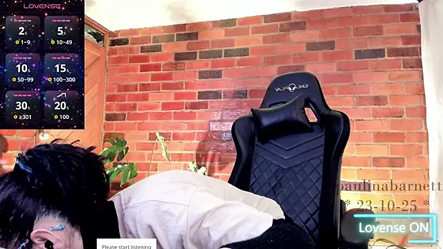 Snapshot of paulinabarnett- chatting on October 2025 02:16:01 PM paulinabarnett- online show from October 2025 02:16:01 PM