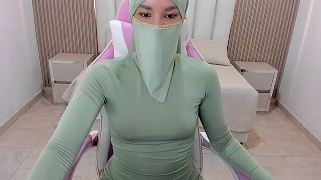 Hanaa latif online show from January 2025 04:02:02 PM