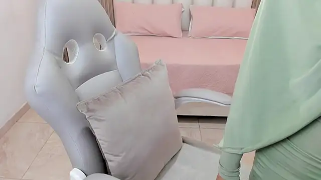 Hanaa latif online show from March 2025 02:51:02 PM