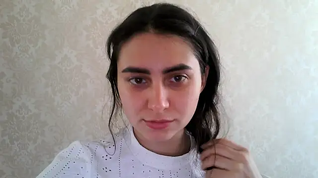 Snapshot of Kashtanka_ chatting on October 2025 06:42:02 AM Kashtanka online show from October 2025 06:42:02 AM