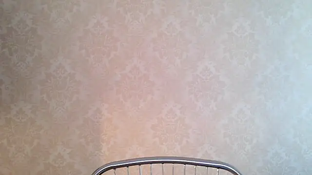 Snapshot of Kashtanka_ chatting on October 2025 08:12:01 AM Kashtanka online show from October 2025 08:12:01 AM