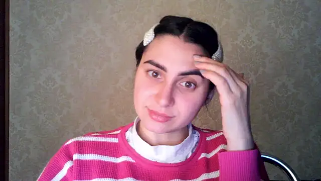 Snapshot of Kashtanka_ chatting on October 2025 06:53:01 PM Kashtanka online show from October 2025 06:53:01 PM