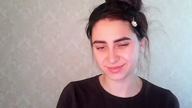 Snapshot of Kashtanka_ chatting on November 2025 07:44:02 AM Kashtanka online show from November 2025 07:44:02 AM