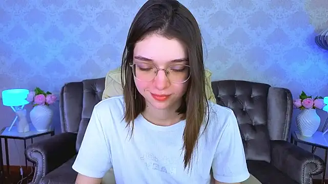 Snapshot of Cherry_Wipe chatting on February 2026 01:49:01 PM Cherry Wipe online show from February 2026 01:49:01 PM