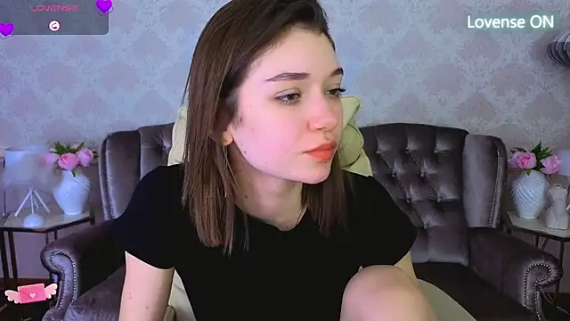 Snapshot of Cherry_Wipe chatting on February 2026 02:05:01 PM Cherry Wipe online show from February 2026 02:05:01 PM