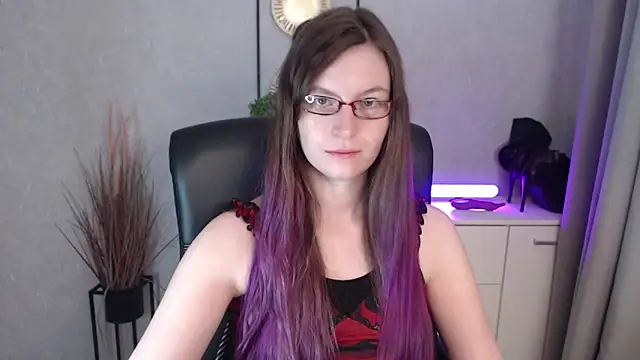 emmaxDelight online show from November 2025 06:27:01 AM