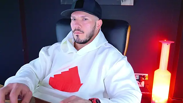 AngeloEric online show from December 2024 12:27:02 PM