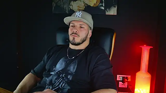 AngeloEric online show from December 2024 03:08:01 PM