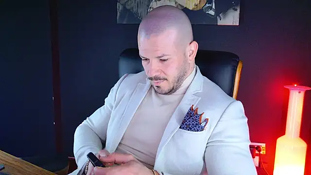 AngeloEric online show from December 2024 07:36:01 PM