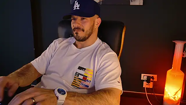 AngeloEric online show from April 2026 01:41:01 PM