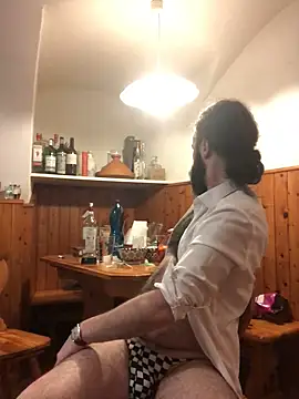 Snapshot of lostile8 chatting on January 2025 04:05:01 PM lostile8 online show from January 2025 04:05:01 PM