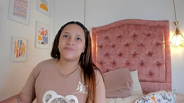 aprill21  online show from March 2025 01:47:01 PM