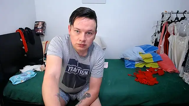 jade and jack online show from February 2025 04:10:02 PM