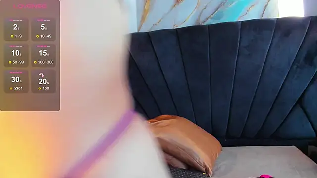 NIKI SANTANA online show from October 2025 03:51:02 AM