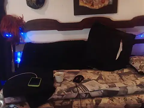 laye19 online show from October 2025 10:16:01 PM