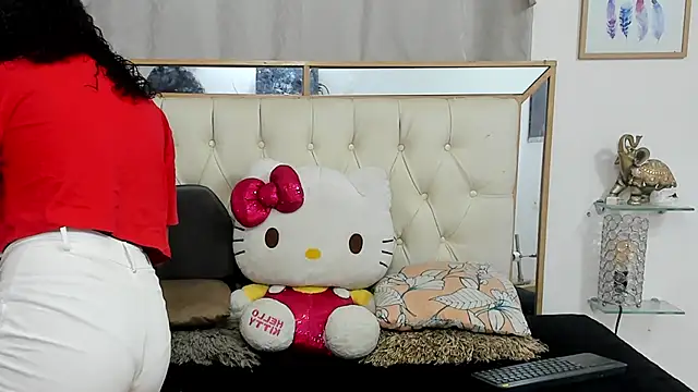 Snapshot of camila_sex_latina chatting on February 2025 02:47:02 AM camila sex latina online show from February 2025 02:47:02 AM