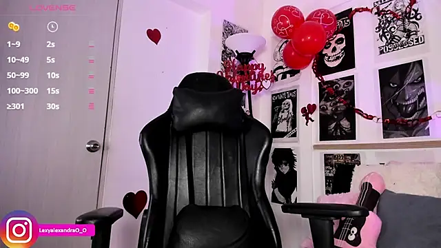 Lexyjoycce online show from February 2026 11:01:01 PM