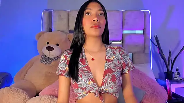 KarolRojas  online show from January 2025 04:12:01 AM