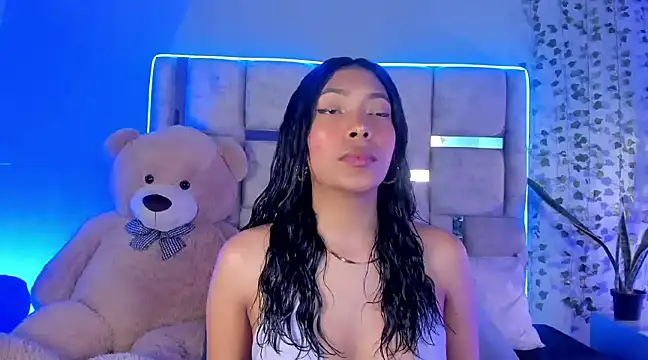 KarolRojas  online show from February 2025 03:22:01 AM