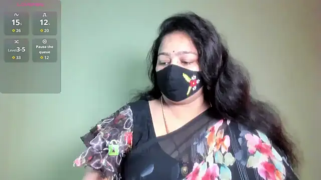 neelu-hoty online show from July 2026 09:13:01 AM