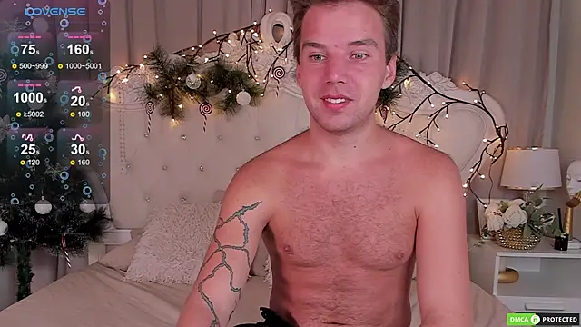 ArthurWhitee online show from December 2025 03:03:02 AM