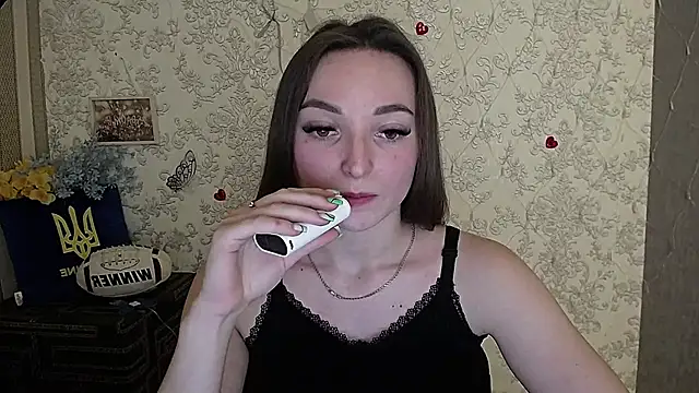 Snapshot of _Barbie_Kiss_ chatting on December 2024 10:30:01 AM Barbie Kiss online show from December 2024 10:30:01 AM