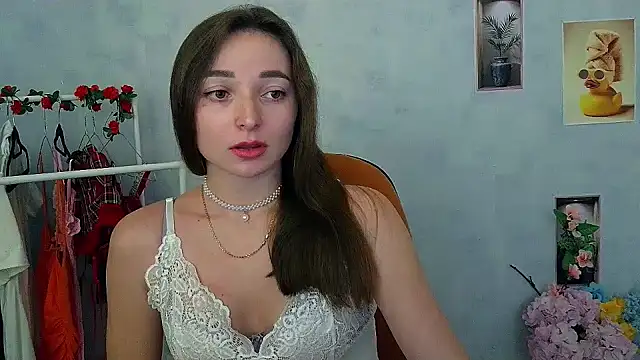  Barbie Kiss  online show from December 2025 10:26:01 PM