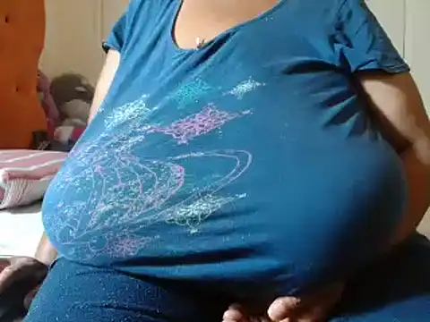 tinagiant online show from January 2025 06:14:02 PM