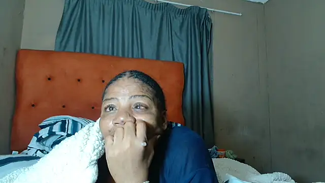 tinagiant online show from April 2026 09:37:02 PM