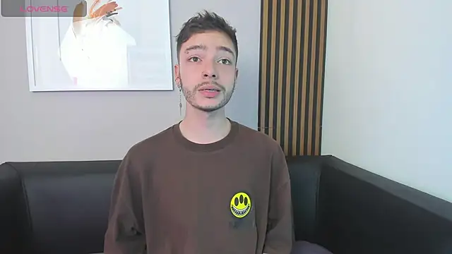Snapshot of noah_ricci chatting on December 2024 12:11:02 PM noah ricci online show from December 2024 12:11:02 PM