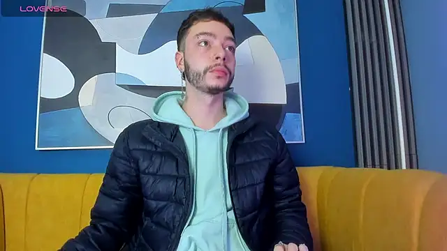 Snapshot of noah_ricci chatting on December 2024 12:59:02 PM noah ricci online show from December 2024 12:59:02 PM